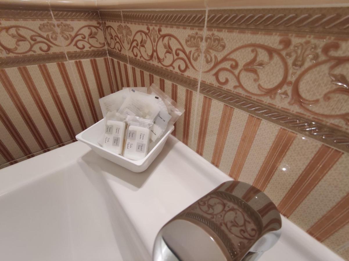 Sami Luxury Rooms 3 8 0 7 9 4 9 2 5 3 Syracuse Luaran gambar