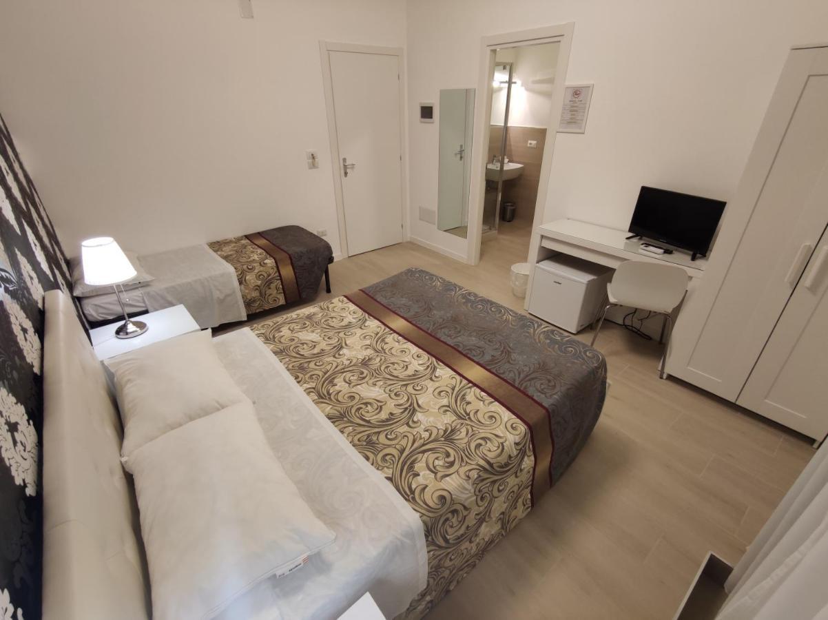 Sami Luxury Rooms 3 8 0 7 9 4 9 2 5 3 Syracuse Luaran gambar